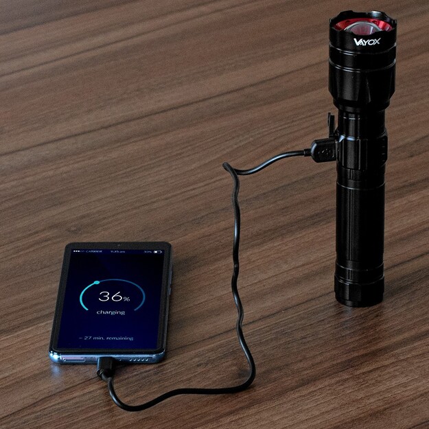 Vayox Pro sērijas taktiskais lukturis 30W 1060lm VA0108