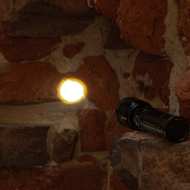 Vayox Pro sērijas taktiskais lukturis 30W 1060lm VA0108