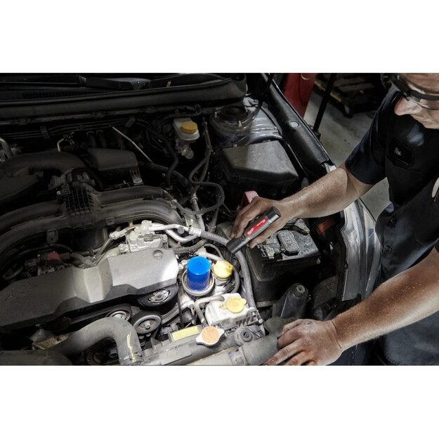 MILWAUKEE L4 FMLED-301 800lm LED flashlight