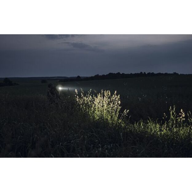 Armytek Predator Pro Magnet USB kit 1400lm F07302W