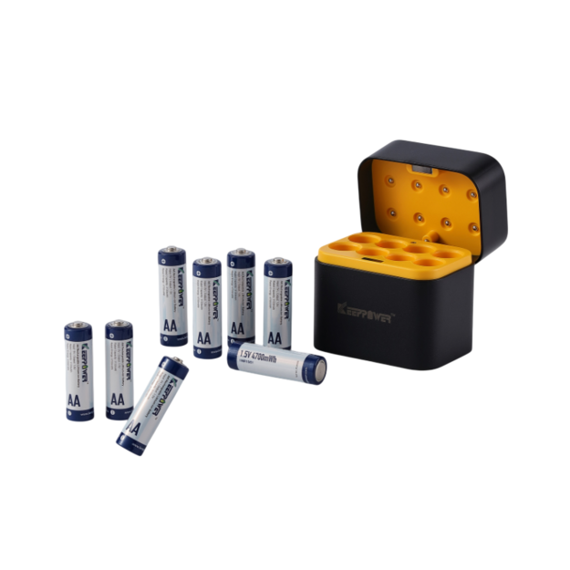 Keeppower I8 lādētājs ar 8 &times; 1,5V AA Li-ion baterijām 3133mAh