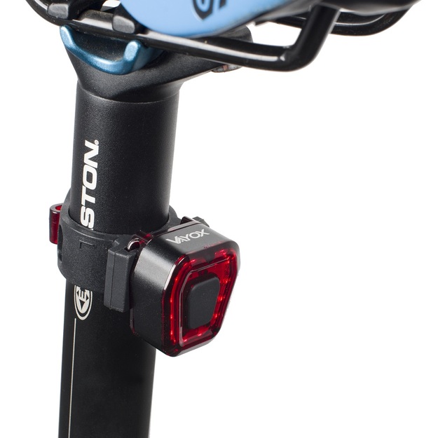 Aizmugurējais velosipēda lukturis, Vayox uzlādējams