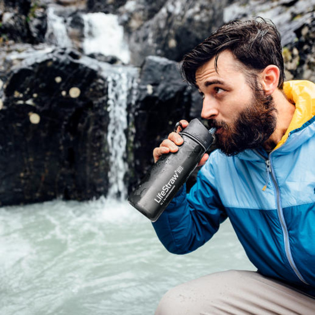 Походный поильник LifeStraw Go 2.2 с фильтром 1000 мл. Nordic Noir LGV41LGYWW