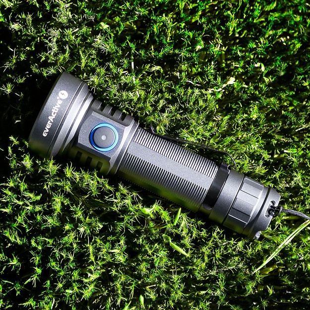 everActive FL-1600R Thrower uzlādējams rokas LED lukturis, 1600 lm