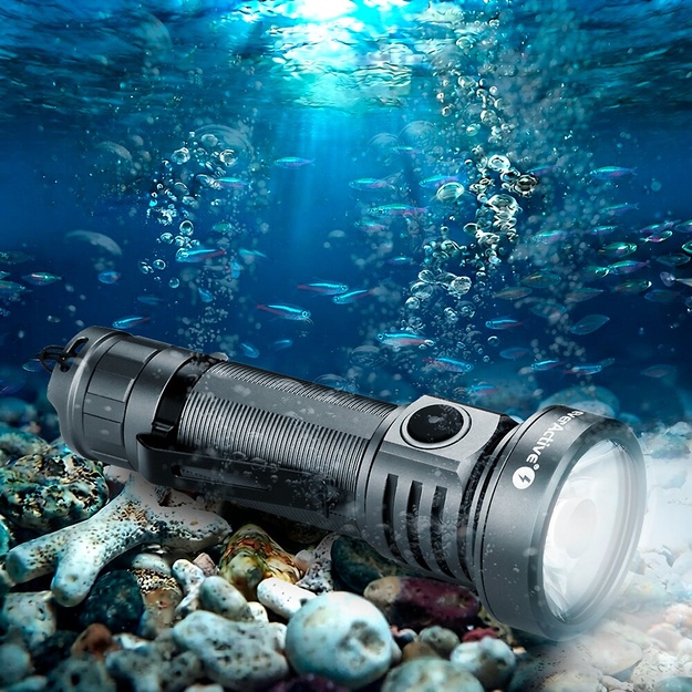 everActive FL-1600R Thrower uzlādējams rokas LED lukturis, 1600 lm