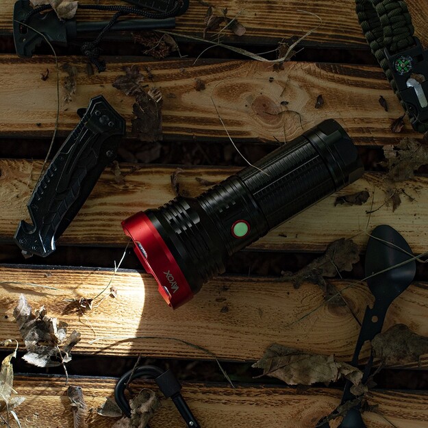 Vayox Pro Series Tactical Flashlight 20W 2000lm 1055m VA0110