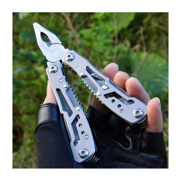 Izdzīvo&scaron;anas komplekts ārkārtas situācijām un dabai