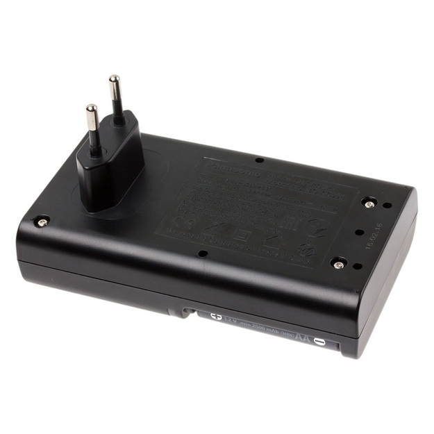 Eneloop BQ-CC55 charger + 4 pcs batteries Eneloop PRO 2550mAh AA