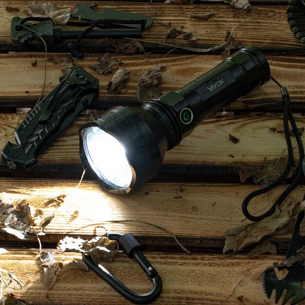 Vayox Pro Series Tactical LED Flashlight 1900lm VA0109