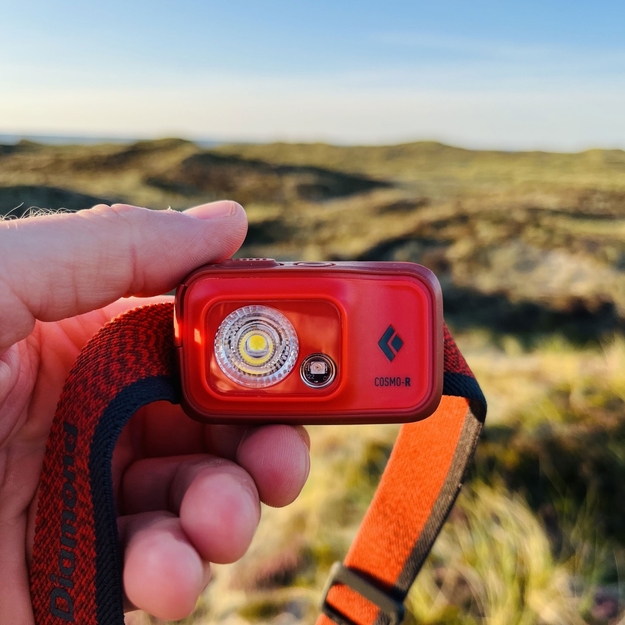 Black Diamond COSMO 350-R lukturis 350lm RED BD6206778001ALL1