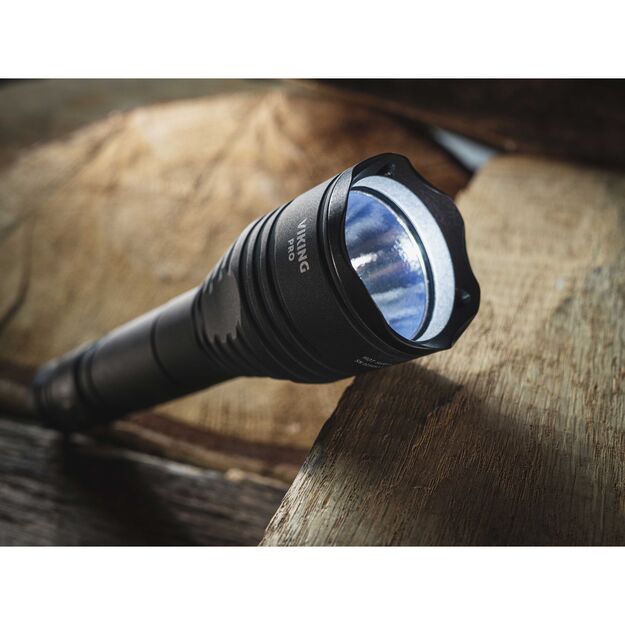 Armytek Viking Pro Flashlight 2200lm Cold White F07701C