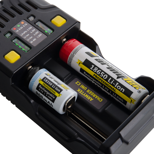 Armytek Uni C2 bateriju lādētājs