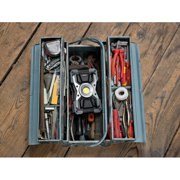 Pārnēsājams gaismeklis LED RUFUS IP65, 15W, 1500lm ar akumulatoru