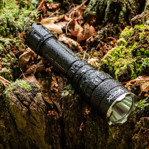 Vayox Pro Series 3 krāsu SST40 taktiskais lukturis 1500lm VA0099