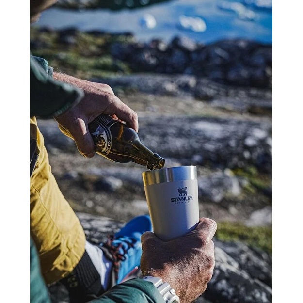 Stanley The Stacking Beer Pint termo krūze Ash 0.47L