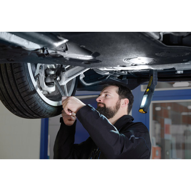 Uzlādējams Brennenstuhl daudzfunkcionāls / pārbaudes gaismeklis ar stipriem magnētiem un āķi