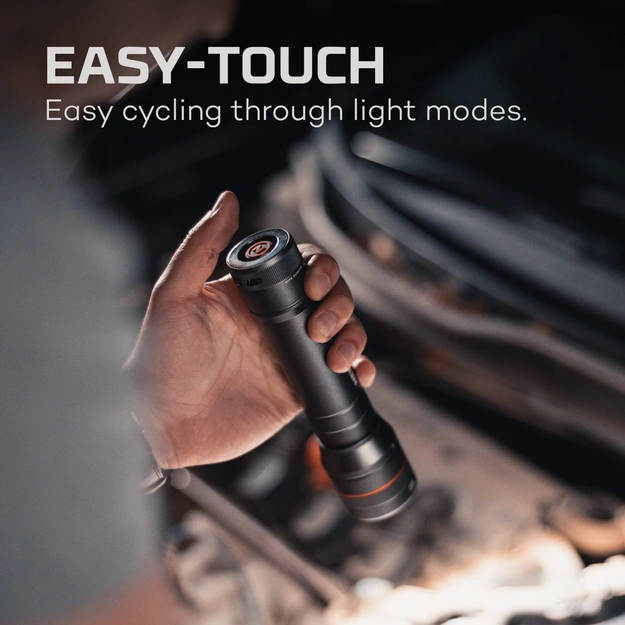 Nebo NEWTON 1000 Lumen Flashlight with 4 AA Batteries