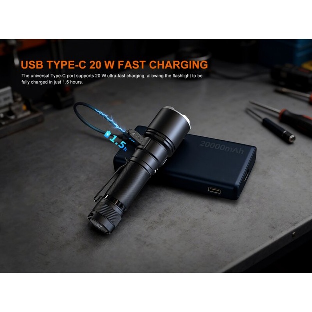 Fenix ​​C7 Pro LED flashlight with USB connection