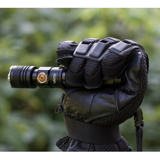 Taktiskais lukturītis 1200Lm 10W IP44 Vayox