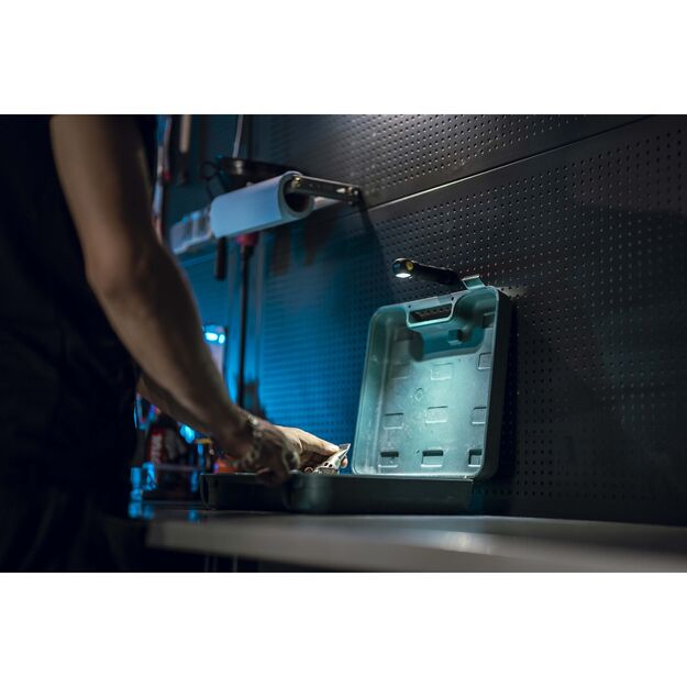 Armytek Wizard C2 Pro Max LR flashlight F06702W