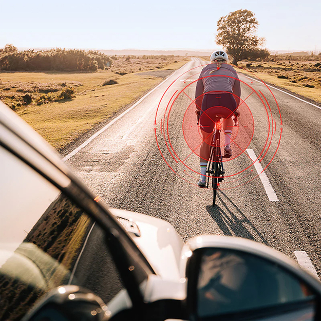 Aizmugures gaisma Magicshine SeeMee 100 AD // ar radaru, USB-C