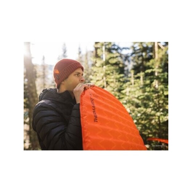Therm-a-Rest Prolite Apex WingLock liels pa&scaron;regulējo&scaron;s paklājs - pagarināts