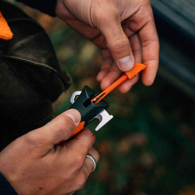 Opinel Explore No.12 Knife with tweezers - Orange
