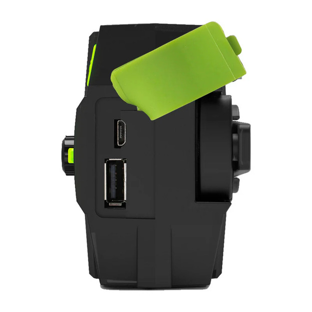 Radio uztvērējs ar rokas ģeneratoru un saules bateriju