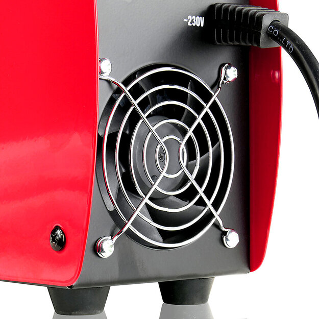 everActive CBC-40 akumulatora lādētājs ar starta funkciju