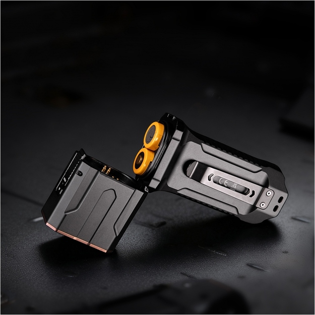 Fenix TK28R LED lukturis