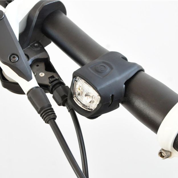 BONIN lukturu komplekts // priek&scaron;ējais + aizmugurējais (bezvadu, akumulators)