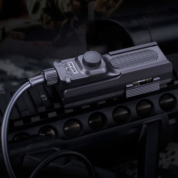 Fenix AER-04 taktiskais tālvadības slēdzis