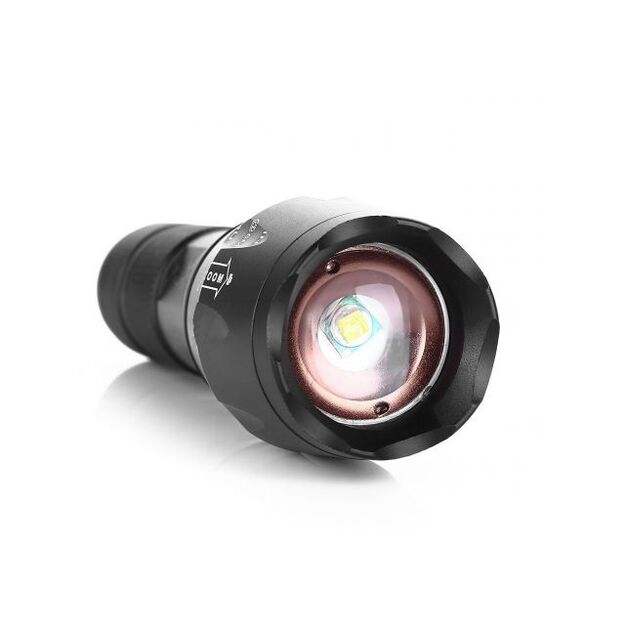 LED prožektors ar ZOOM funkciju