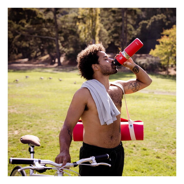 Hydro Flask izolēta sporta pudele 591ml Melns SB20001