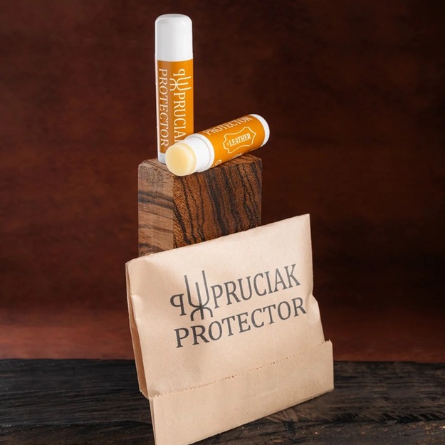 Восковой карандаш для ухода за кожей Protector Pruciak