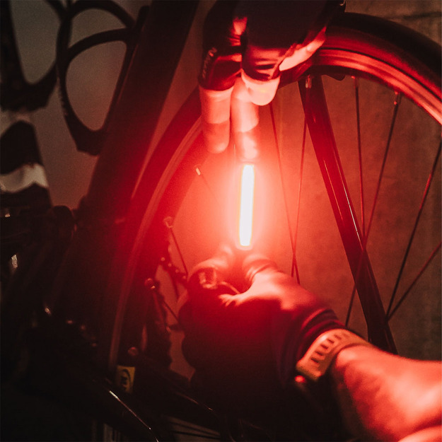 Aizmugures gaisma MagicShine SEEMEE 30