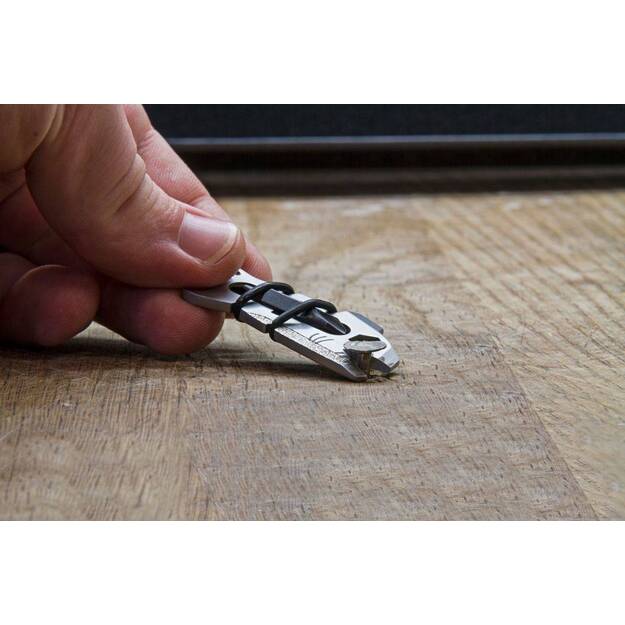 True Utility Sharkey daudzfunkcionālais instruments TU214