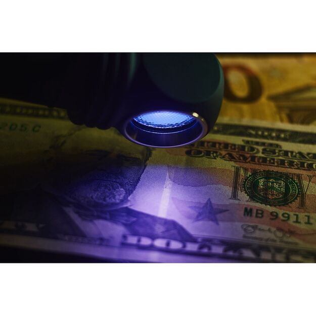 Armytek Wizard C2 WUV magnēta USB lukturītis, balts