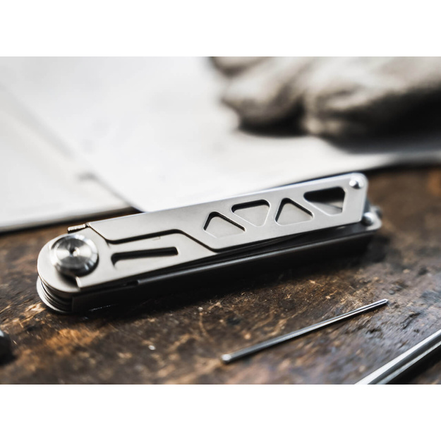Boker Plus speciālists daudzfunkcionālais instruments, nerūsējo&scaron;ā tērauda rokturi, neilona korpuss 09BO831