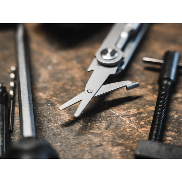 Boker Plus speciālists daudzfunkcionālais instruments, nerūsējo&scaron;ā tērauda rokturi, neilona korpuss 09BO831