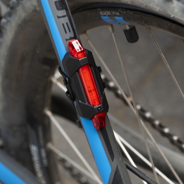 USB aizmugurējais velosipēda lukturis