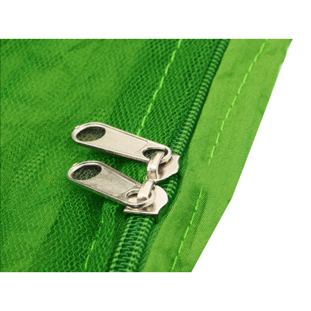 Tūrisma &scaron;ūpuļtīkls ar moskītu tīklu kempingam, karājas virve, soma, gaismas pārsegs