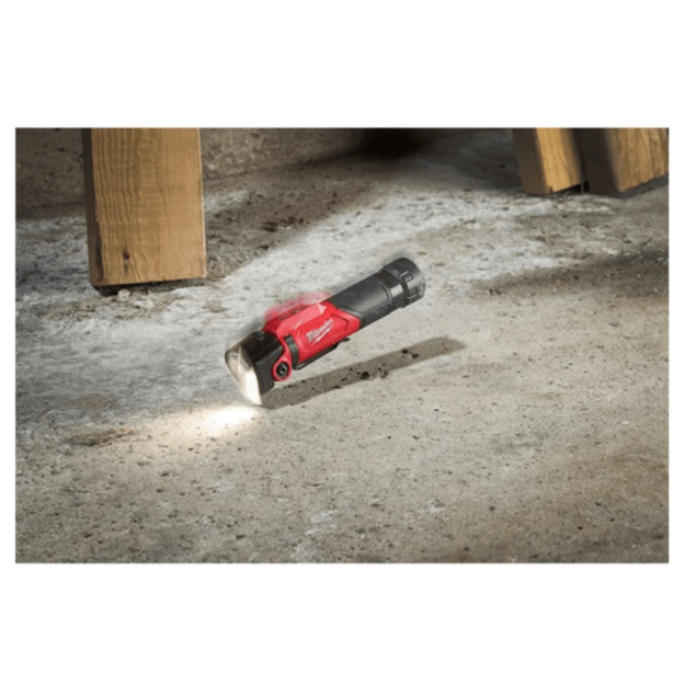 MILWAUKEE L4 PWL-301 rechargeable flashlight