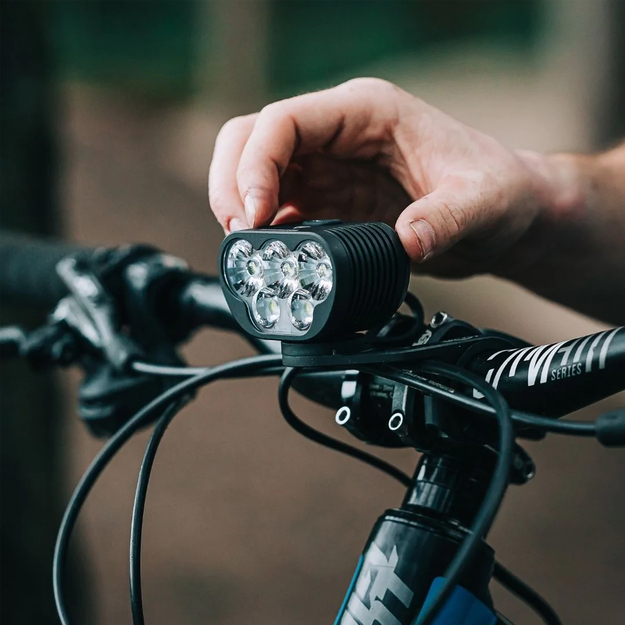 Priek&scaron;ējais lukturis MagicShine Monteer 6500S, 6500lm (melns)