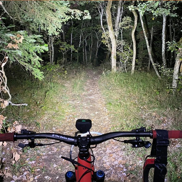 Priek&scaron;ējais lukturis MagicShine Monteer 6500S, 6500lm (melns)