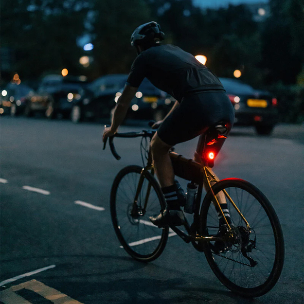 Aizmugures gaisma MagicShine SEEMEE 508 ar radaru 20Lm