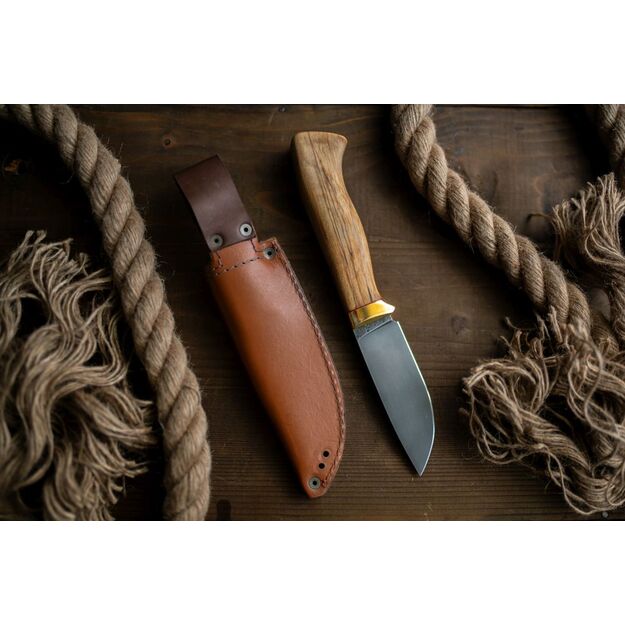 Ekskluzīvs roku darba nazis &ndash; unikāls meistardarbs D2