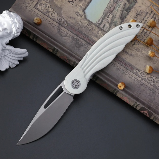 Petrified Fish Nightingale folding knife PFE06WP