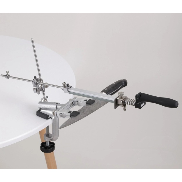 Ruixin RX-009 nažu asināmais