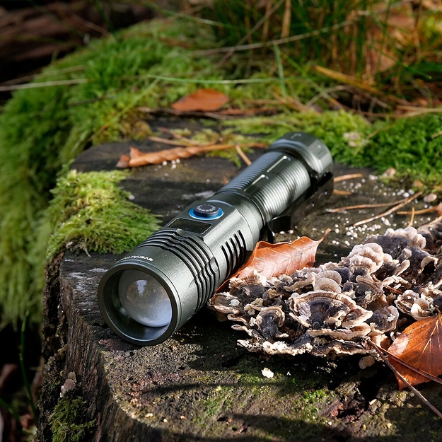 EverActive FL-700R Spotter Rechargeable LED Portable Flashlight